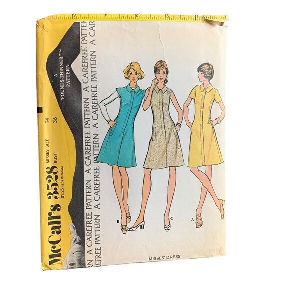 Vintage McCalls 3528 Misses Dress Pattern - Size 14 - 1972 - Retro A-Line Style - Picture 1 of 2